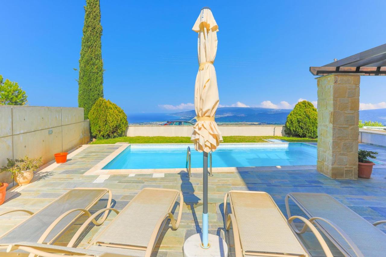 Villa Styliani Dhrousha Luaran gambar