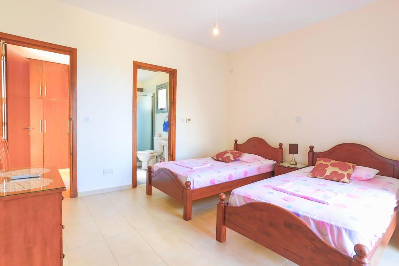 Villa Styliani Dhrousha Luaran gambar