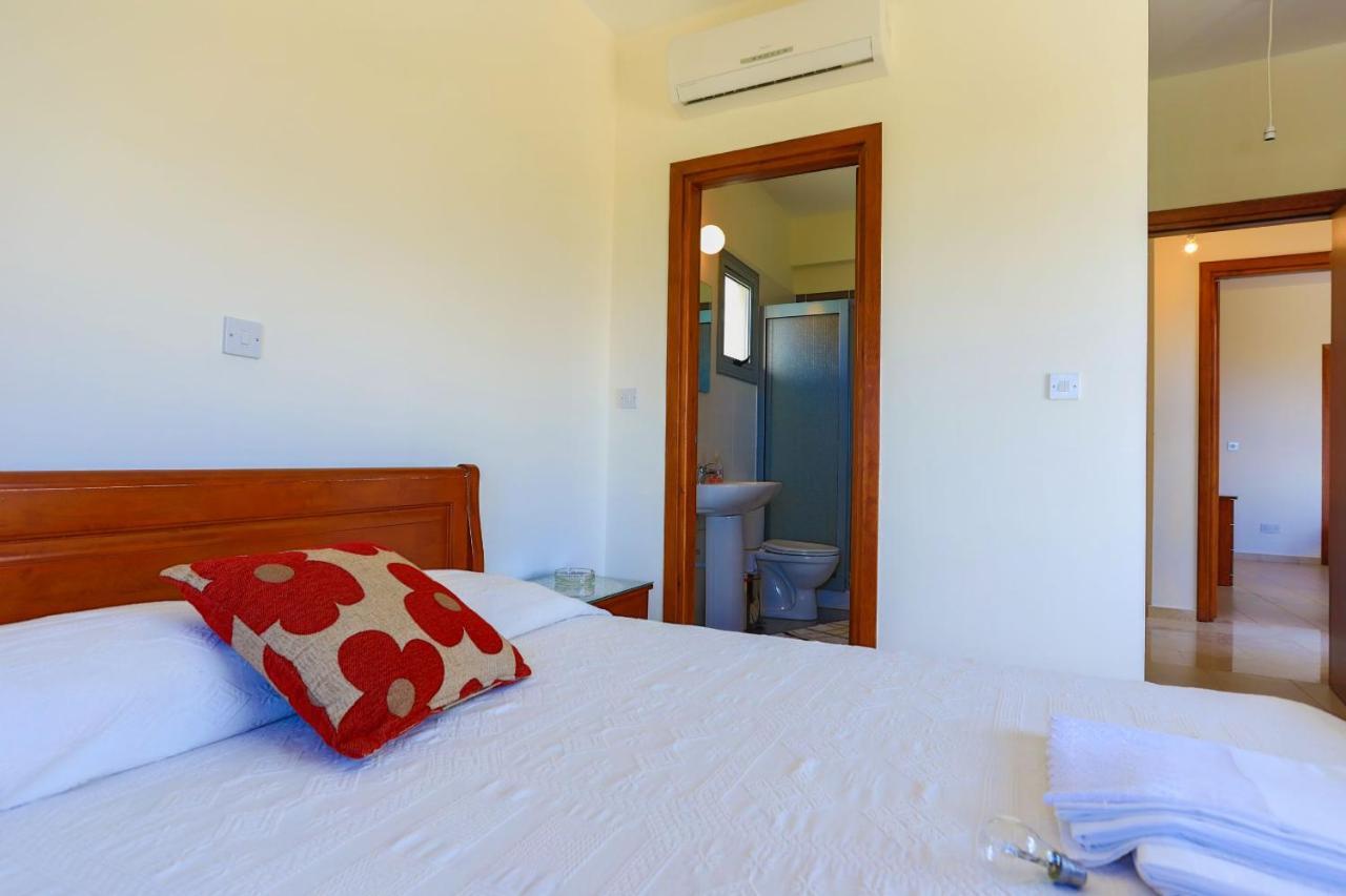Villa Styliani Dhrousha Luaran gambar